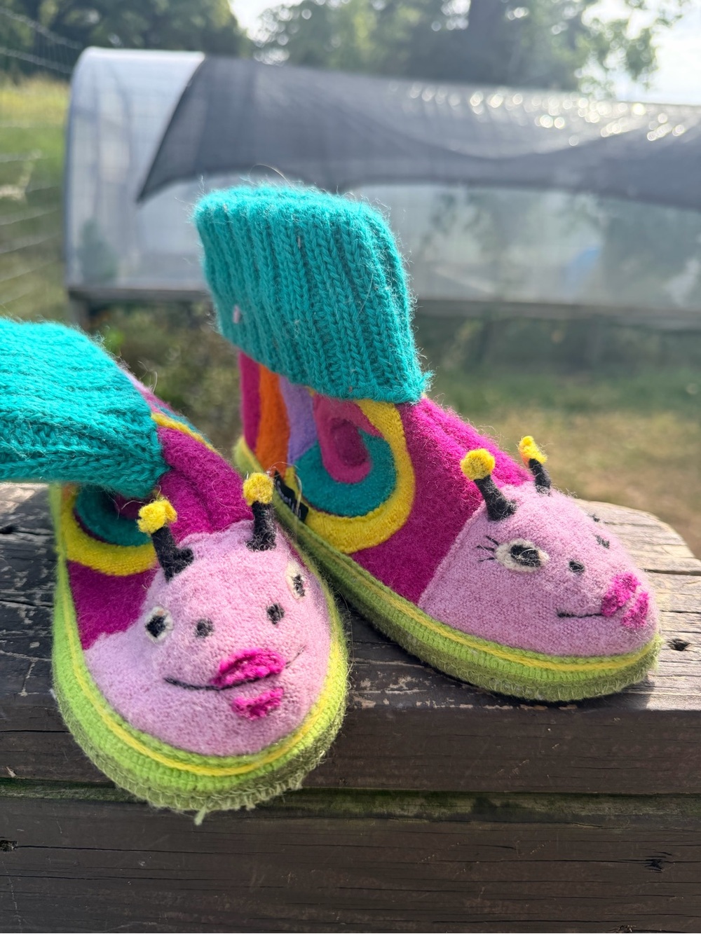 Garnet Hill Kids Wool Snail Slipper Boots Size 13 Colorful Felted Bug Booties